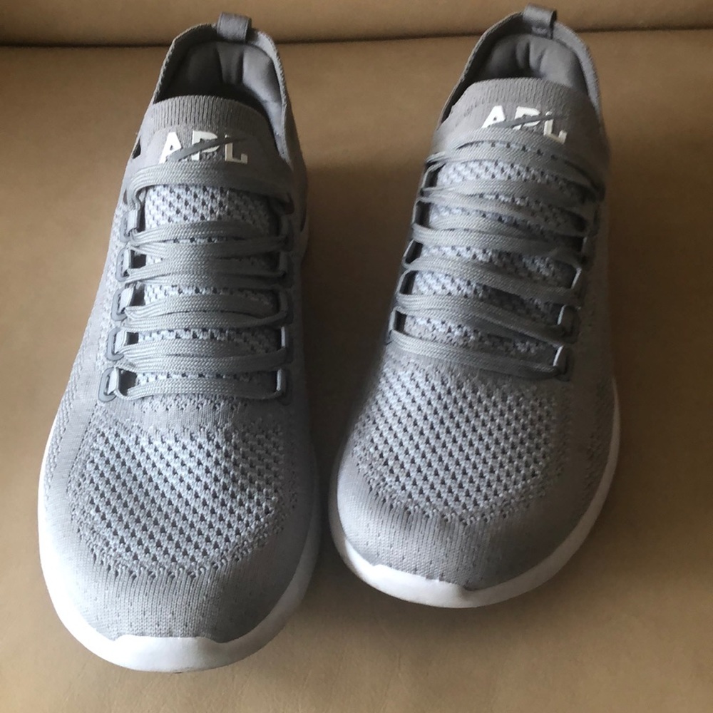 APL Shoes